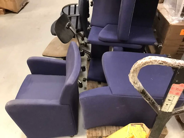 Partij bureaustoelen - afbeelding 1 van  2