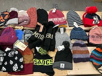 Partij burton/barts/carhartt/volcom mutsen (110x) - afbeelding 4 van  10