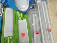 Partij camper/caravan verlichting 12v - afbeelding 9 van  12