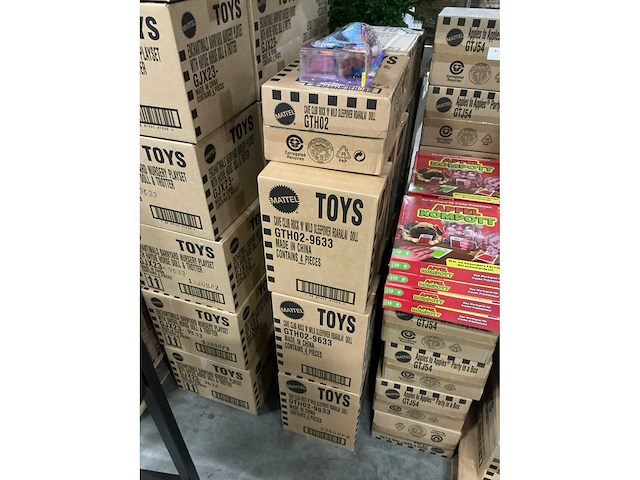 Partij cave club rock ‘n’ wild sleepover roaralai dolls (80x) - afbeelding 5 van  5