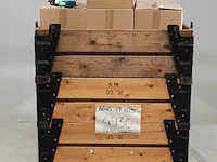 Partij centrifuge buisjes - afbeelding 1 van  10