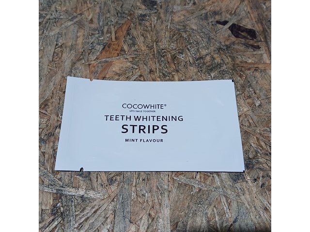 Partij charcoal teeth whitening strips, cocowhite, mint flavour - afbeelding 3 van  7