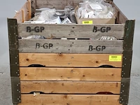 Partij chirurgische afzuigpompen, o.a ambu+ - afbeelding 1 van  13