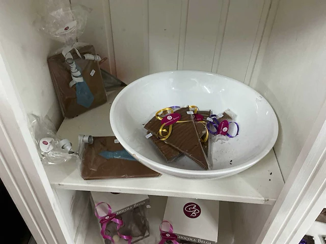Partij chocolade - afbeelding 28 van  36