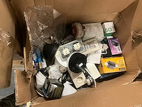 Partij consumenten goederen - afbeelding 10 van  17