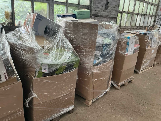 Partij consumentengoederen - afbeelding 1 van  13