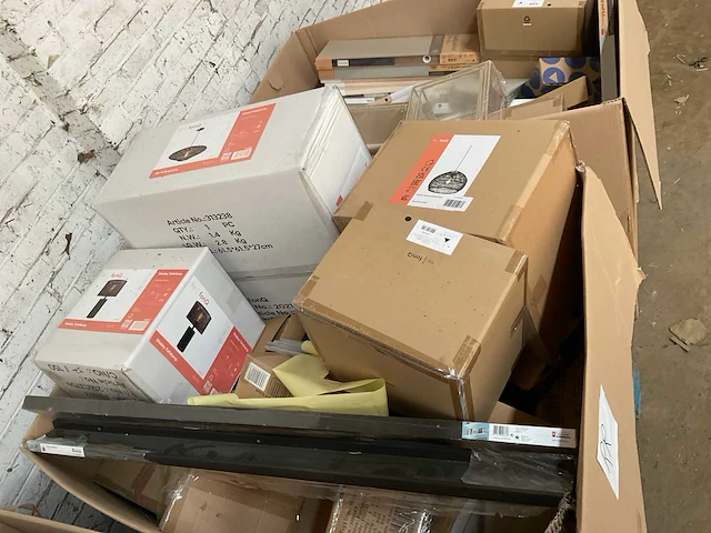 Partij consumentengoederen - afbeelding 8 van  27
