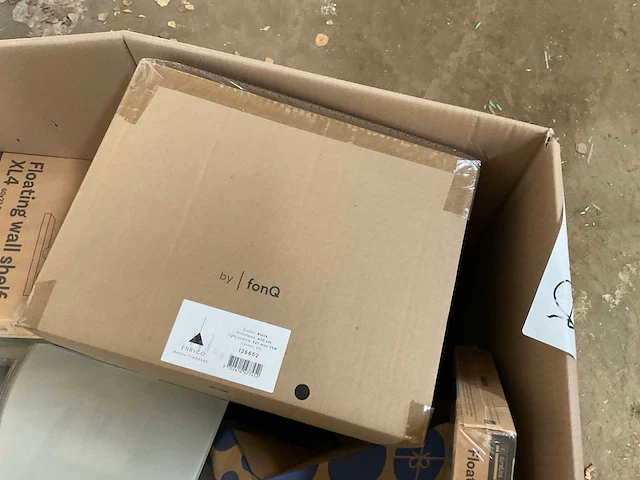 Partij consumentengoederen - afbeelding 18 van  27