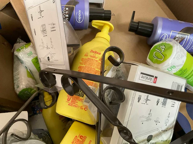 Partij consumentengoederen - afbeelding 26 van  27
