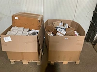 Partij consumentengoederen - afbeelding 1 van  12