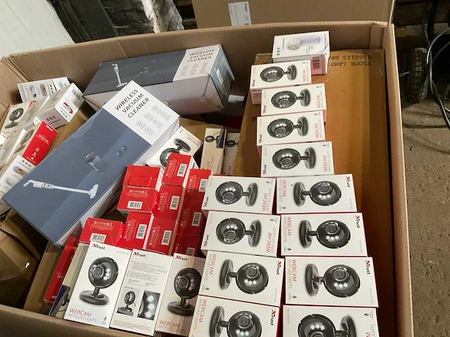 Partij consumentengoederen - afbeelding 4 van  17