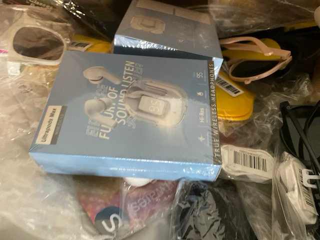 Partij consumentengoederen - afbeelding 7 van  9