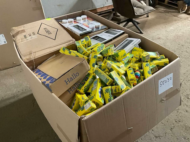 Partij consumentengoederen - afbeelding 8 van  12