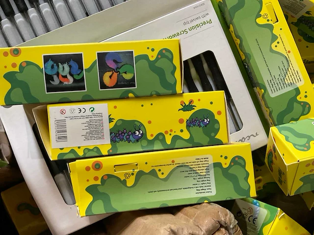 Partij consumentengoederen - afbeelding 12 van  12