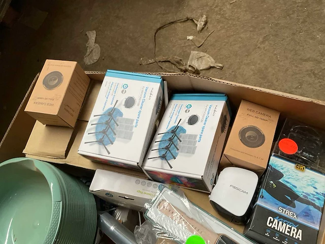 Partij consumentengoederen - afbeelding 11 van  20