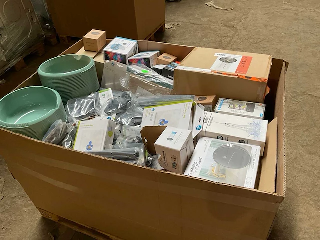 Partij consumentengoederen - afbeelding 12 van  20