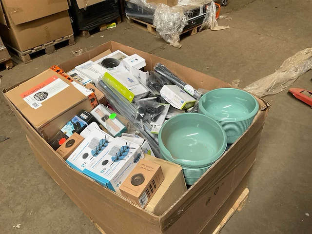 Partij consumentengoederen - afbeelding 17 van  20