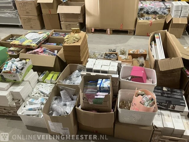 Partij cosmetica mix - afbeelding 1 van  20