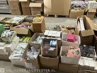 Partij cosmetica mix - afbeelding 1 van  20