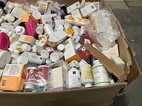 Partij cosmetica - afbeelding 3 van  8