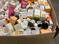 Partij cosmetica - afbeelding 5 van  8