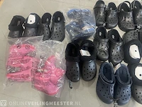 Partij crocs - afbeelding 5 van  5