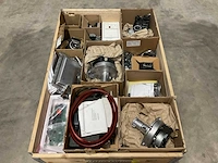 Partij cv-installatiemateriaal - afbeelding 1 van  10