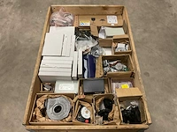 Partij cv-installatiemateriaal - afbeelding 1 van  10