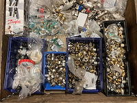 Partij cv-installatiemateriaal - afbeelding 2 van  6