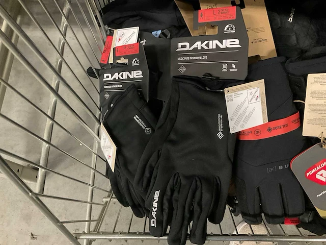 Partij dakine/burton/barts handschoenen (41x) - afbeelding 7 van  13