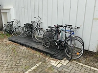 Partij dames-en herenfietsen - afbeelding 1 van  14