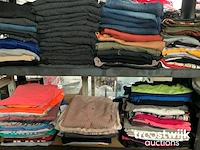 Partij dames kleding - afbeelding 3 van  6