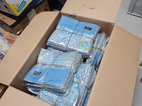 Partij dames sjaals 100% viskose diversen prints aantal 30 stuks. - afbeelding 2 van  11