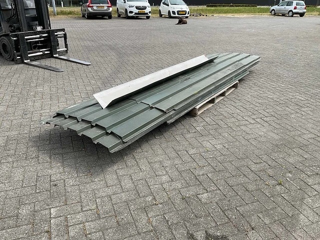 Partij damwand platen - afbeelding 2 van  6