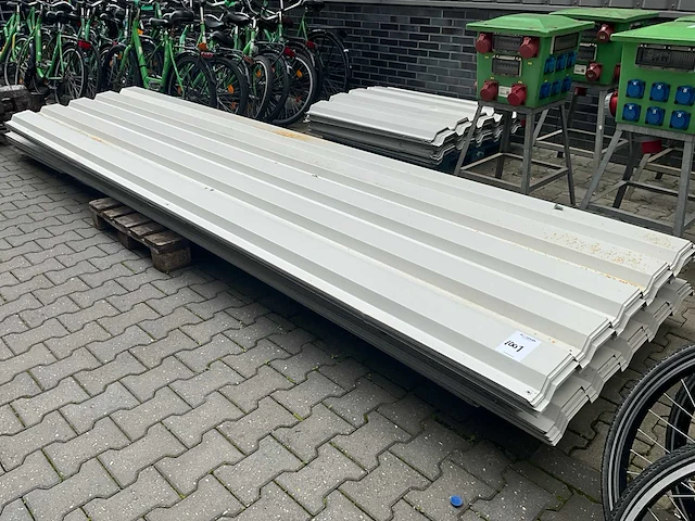 Partij damwandplaten - afbeelding 1 van  4