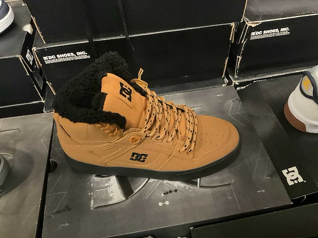 Partij dc schoenen (35x) - afbeelding 12 van  15