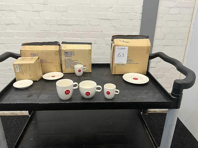 Partij de servies - afbeelding 3 van  8