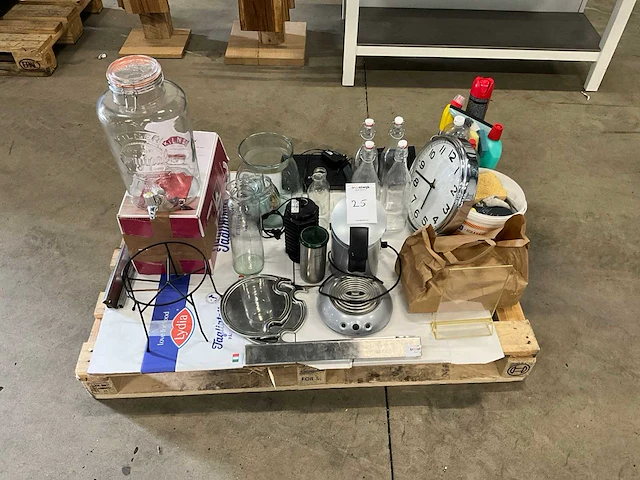 Partij decoratie en divers - afbeelding 1 van  7