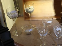 Partij decoratiemateriaal o.a. bloempotten/vazen, glazen & beeldjes - afbeelding 13 van  14