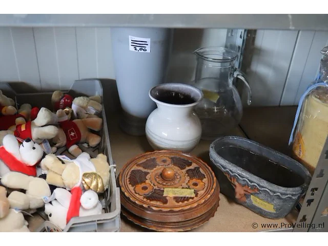 Partij decoratiemateriaal o.a. kandelaars, waxinelichthouders & kunstbloemen - afbeelding 3 van  11