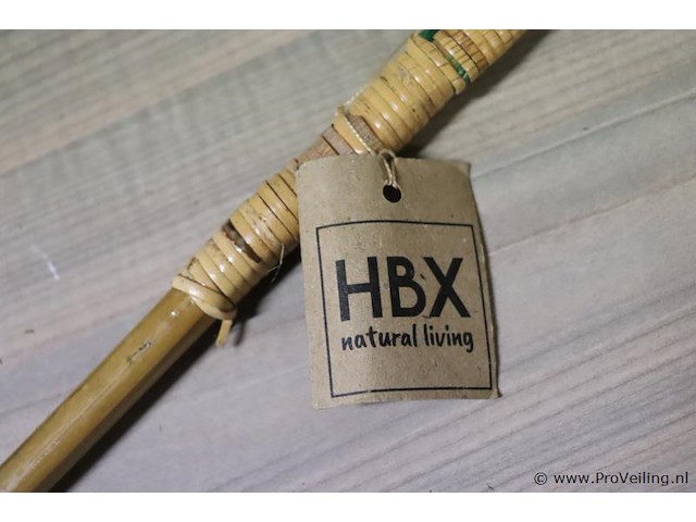 Partij decoratiemateriaal o.a. vaasjes, kunstbloemen & hbx gekleurde pluimgras - afbeelding 5 van  6