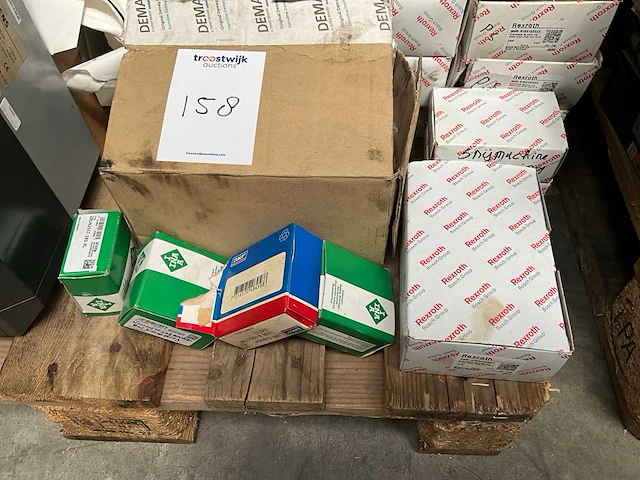 Partij demag kraan onderdelen - afbeelding 7 van  7