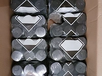 Partij deodorant o.a. dove, axe en vaseline - afbeelding 16 van  18
