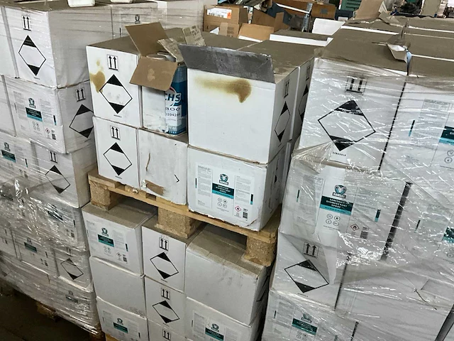 Partij desinfectie middel - afbeelding 6 van  7