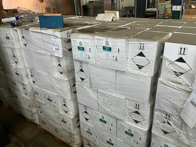 Partij desinfectie middel - afbeelding 4 van  6