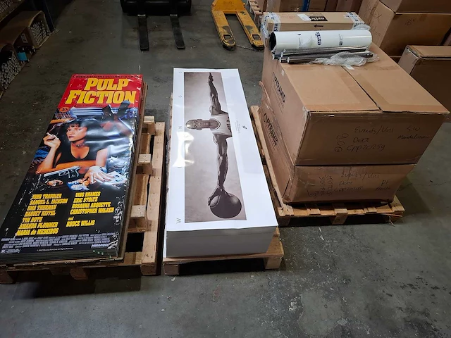 Partij deurposters, 2.500 stuks - afbeelding 1 van  11