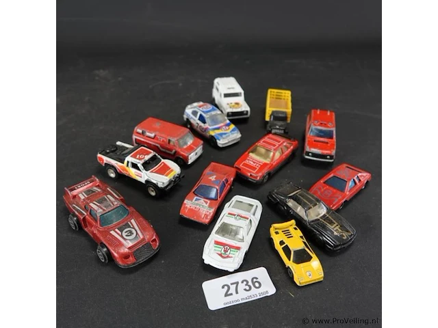 Partij die-cast schaalmodellen - afbeelding 1 van  5