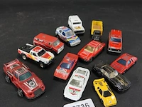 Partij die-cast schaalmodellen - afbeelding 1 van  5