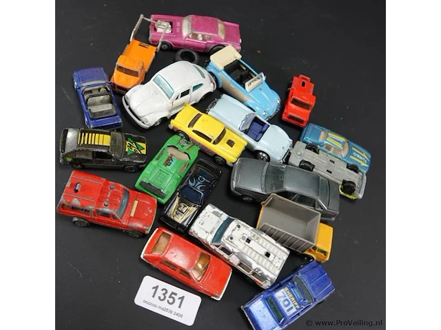 Partij die-cast schaalmodellen - afbeelding 2 van  5