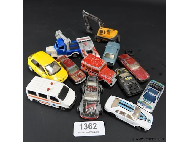Partij die-cast schaalmodellen - afbeelding 1 van  5